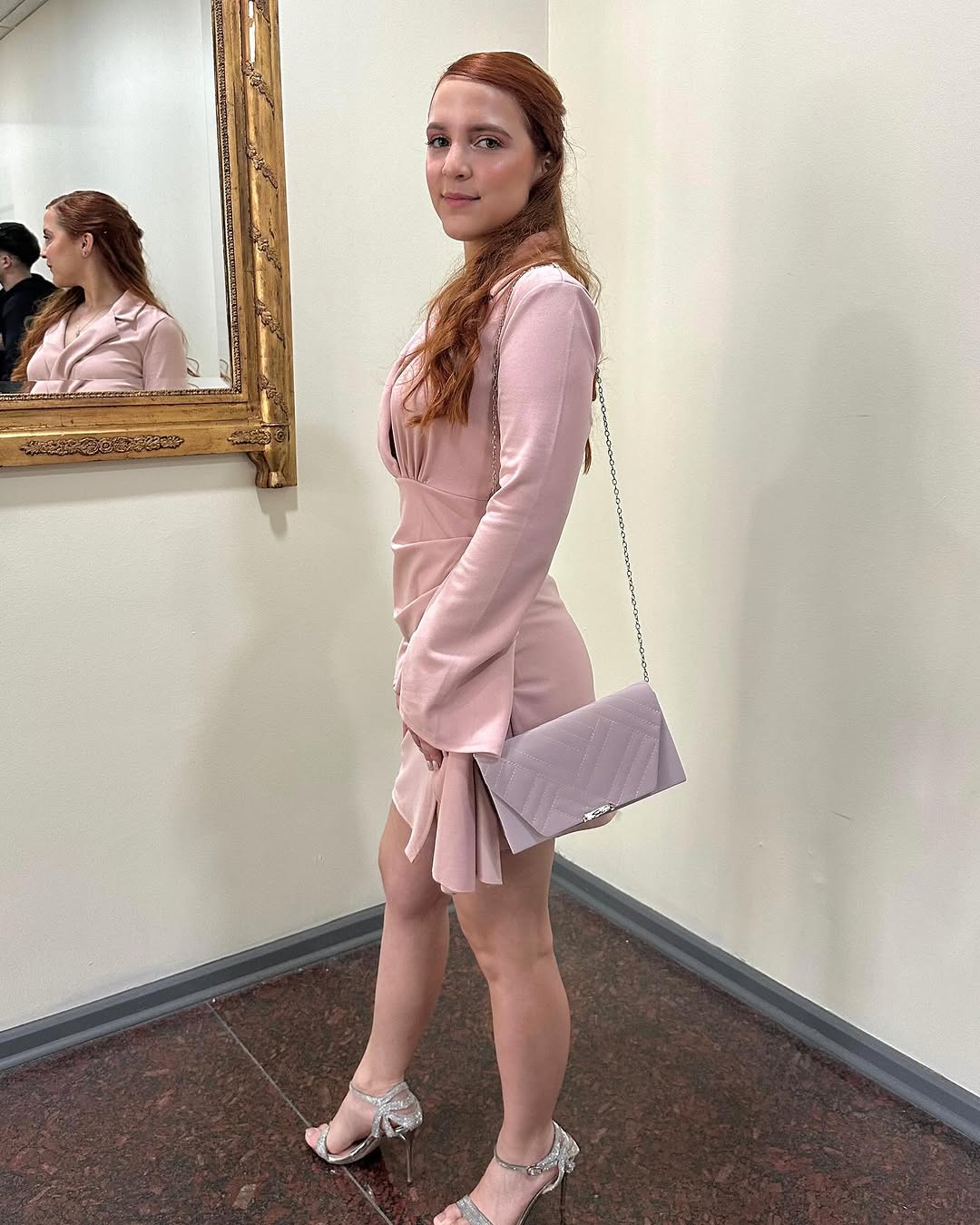 Un logro más, de muchos que están por venir✨Chic public relations girl👩‍🎓